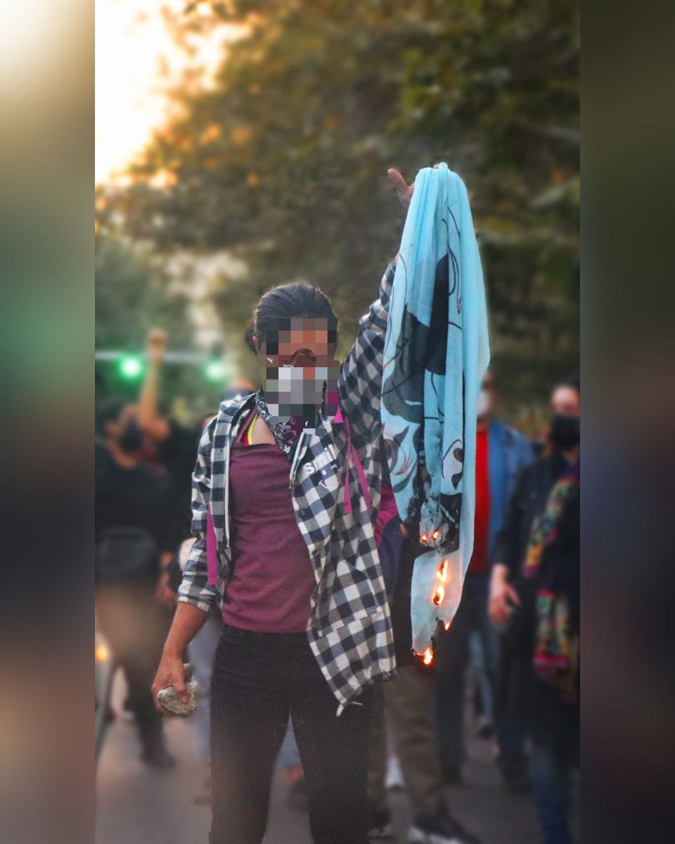 dante_kcc's tweet photo. Sorry @Marvel, but this is what Iranian call EndGame with their own #CaptainIran
#Mahsa_Amini
#مهسا_امینی https://t.co/yvLPy25Ta9