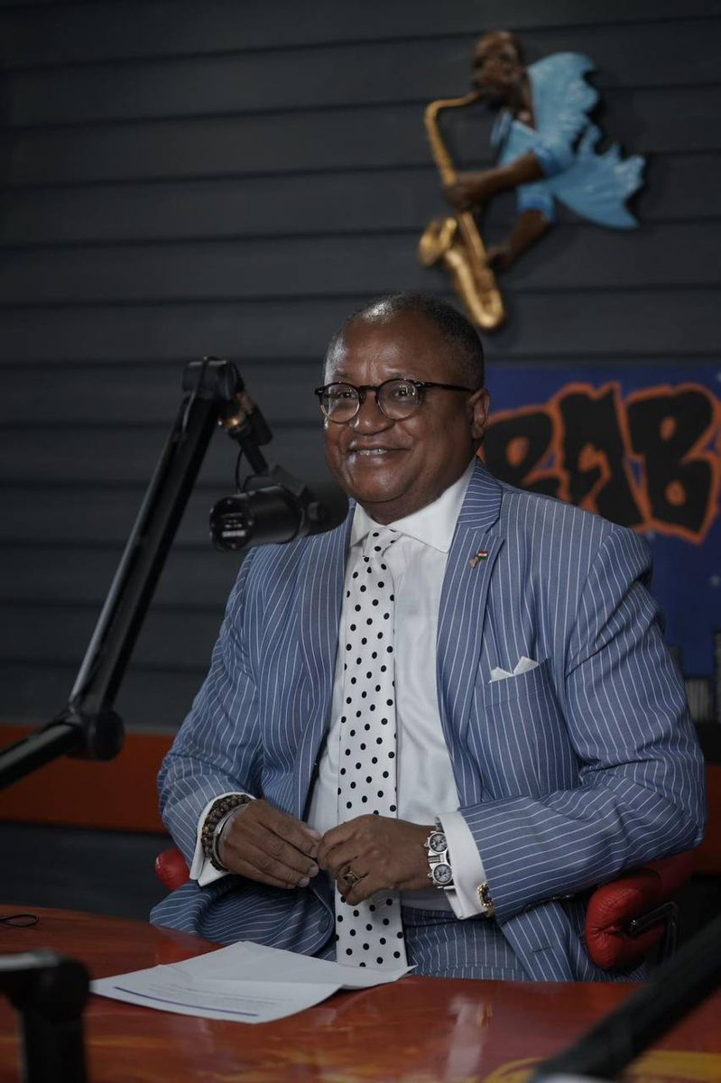 Did you hear our new Consul General Irv Hicks on <a href="/BabylonFM993/">Babylon FM</a> discussing his top ten favorite jazz songs?  If you missed the live show, check it out here! tinyurl.com/3h25ds76
