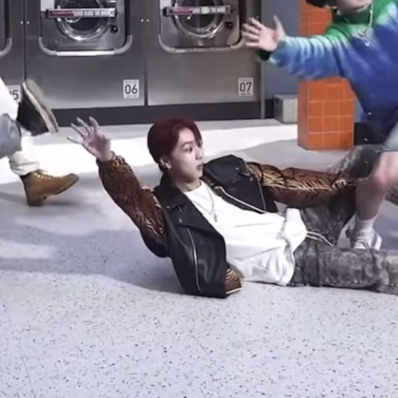 nocontextwon's tweet image. 