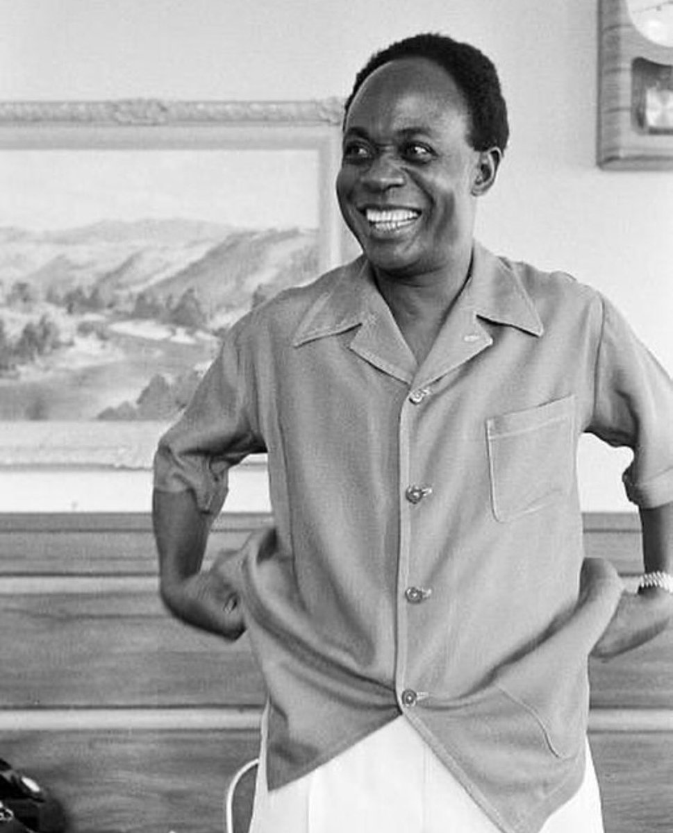 MichaelFianyo1's tweet photo. Dr Kwame Nkrumah still remains GHANA’s  🇬🇭  founder 
✊✊✊ https://t.co/HqCJGTH7Jd