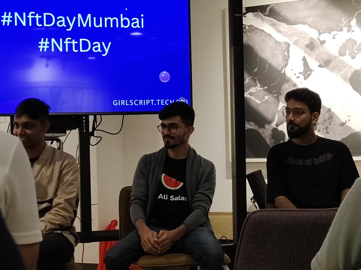 alisolankii's tweet photo. The NFT community in mumbai is growing rapidly! Thanks for inviting me to share my two cents @pritisinghhhh @Girlscript1 #nftday #nftdaymumbai https://t.co/cmNAZSTqMd