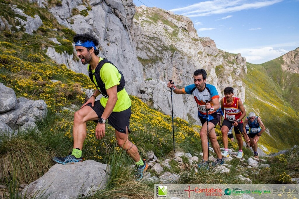 kmvertical's tweet photo. 🚀 ¿Cuál es ese punto perfecto para atacar en el recorrido del KmVertical® Fuente Dé?⁣

📸 Fotógrafo © @quimfarrero ⁣⁣⁣⁣⁣⁣⁣⁣

#KmVerticalFuenteDé #KVFD2022 ⁣#quimfarrero #trail #livetrail #nolimi… https://t.co/hGb3jn3BRv
