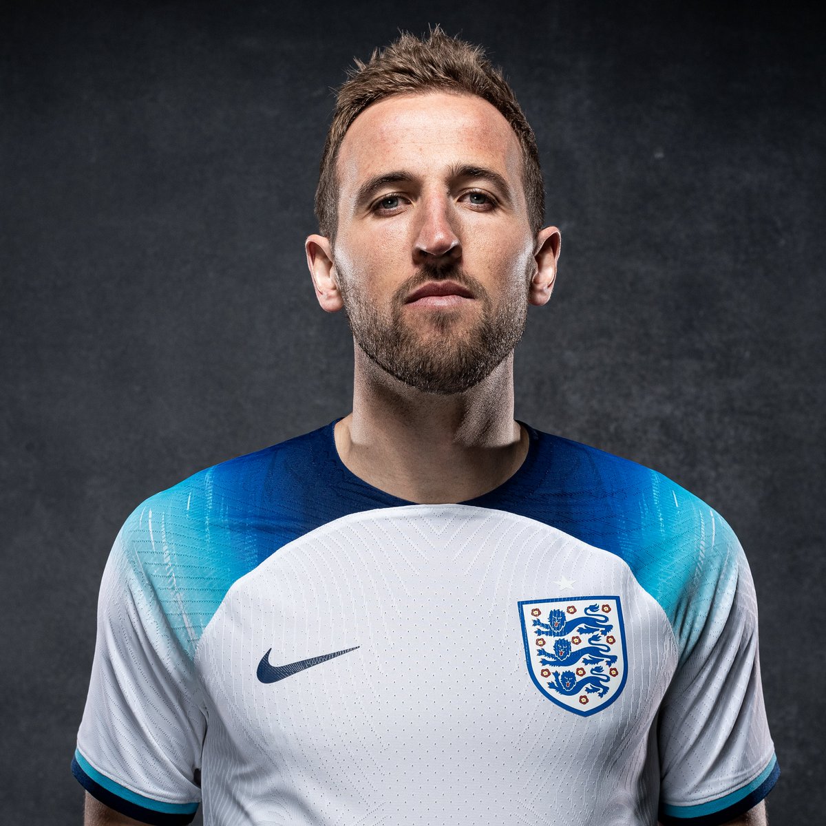 England tweet media