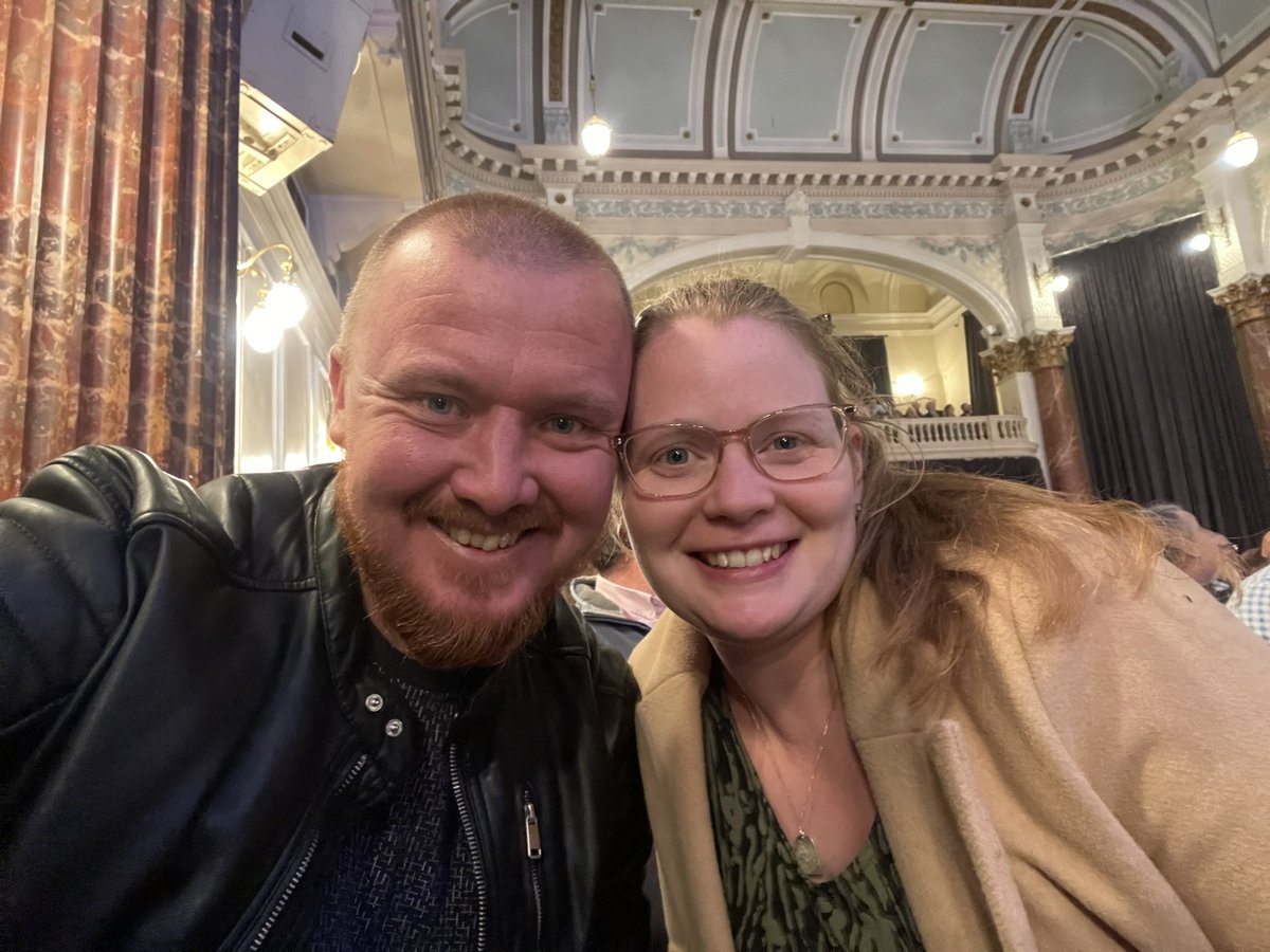 Kirsty Hodgson tweet media