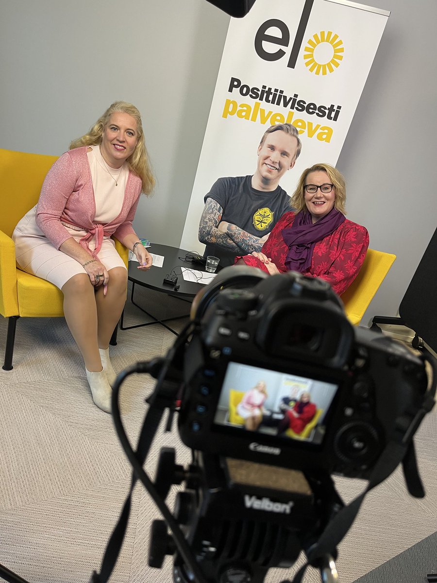 Työkykyjohtamisesta tänään ja huomenna. Johda tiedolla ja tunteella🔥❤️ Kiitos innostavasta keskustelusta ⁦@Anusuu⁩ ! Ja loistotuotannosta ⁦<a href="/jalakane/">Jukka Jalkanen</a>⁩ ja Noora Poussu. #webinaari tallenne julkaistaan huomenna ⁦<a href="/EloTyoelake/">Työeläkeyhtiö Elo</a>⁩ verkkosivuilla. #työkyky #johtaminen