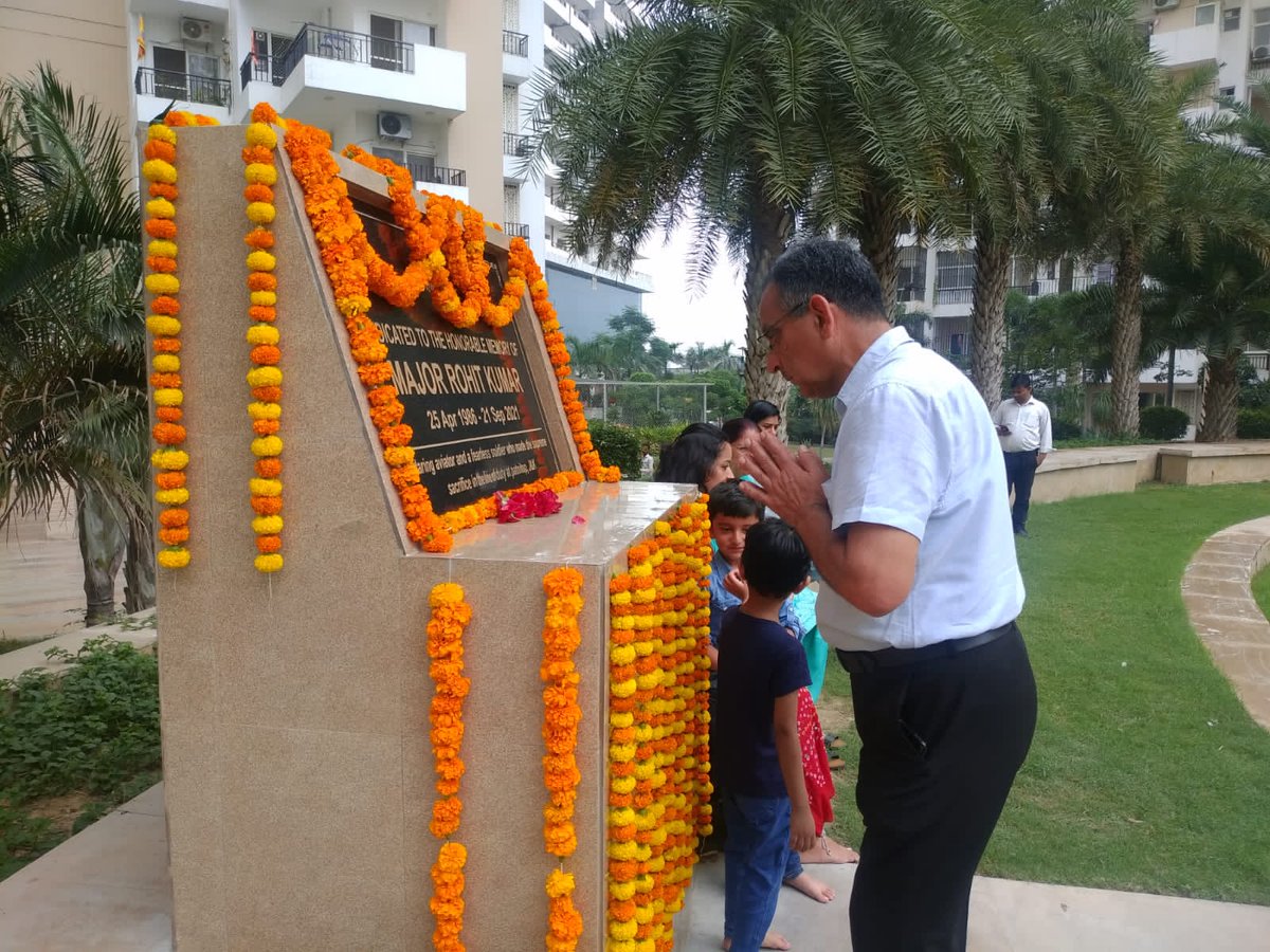 Vivek Srivastava Vikku tweet media