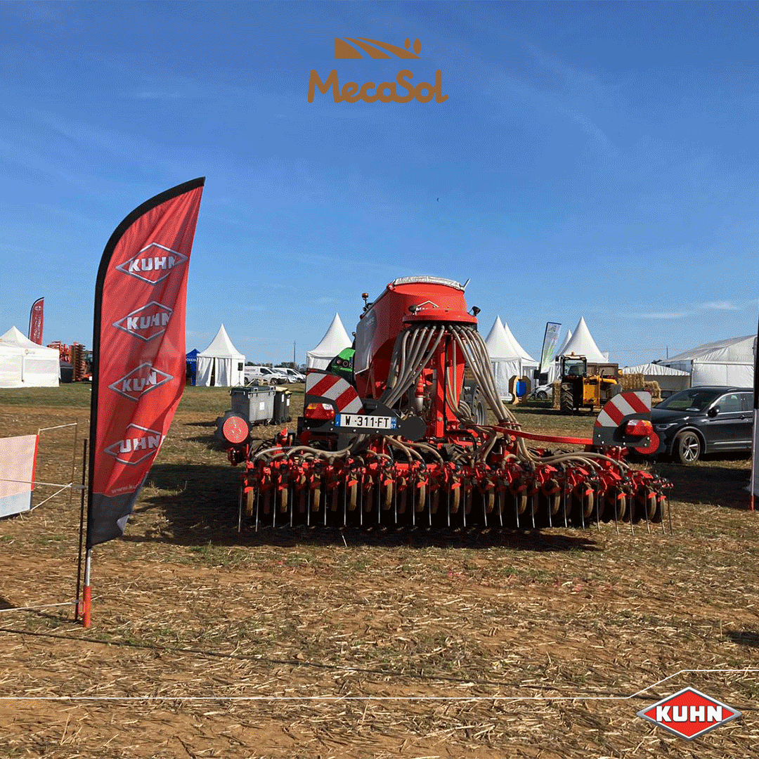 KUHNFrance's tweet photo. La #KUHNTeam est prête à vous accueillir sur notre stand - 136 à la journée MecaSol 🤩
Venez découvrir nos machines de travail du sol et semis KUHN lors des Raids démonstrations qui auront lieu à 11h et 15h !
Nous vous attendons nombreux 😊
#KUHN #Culture #salon #cuma #mecasol https://t.co/W7XOWApG2Q