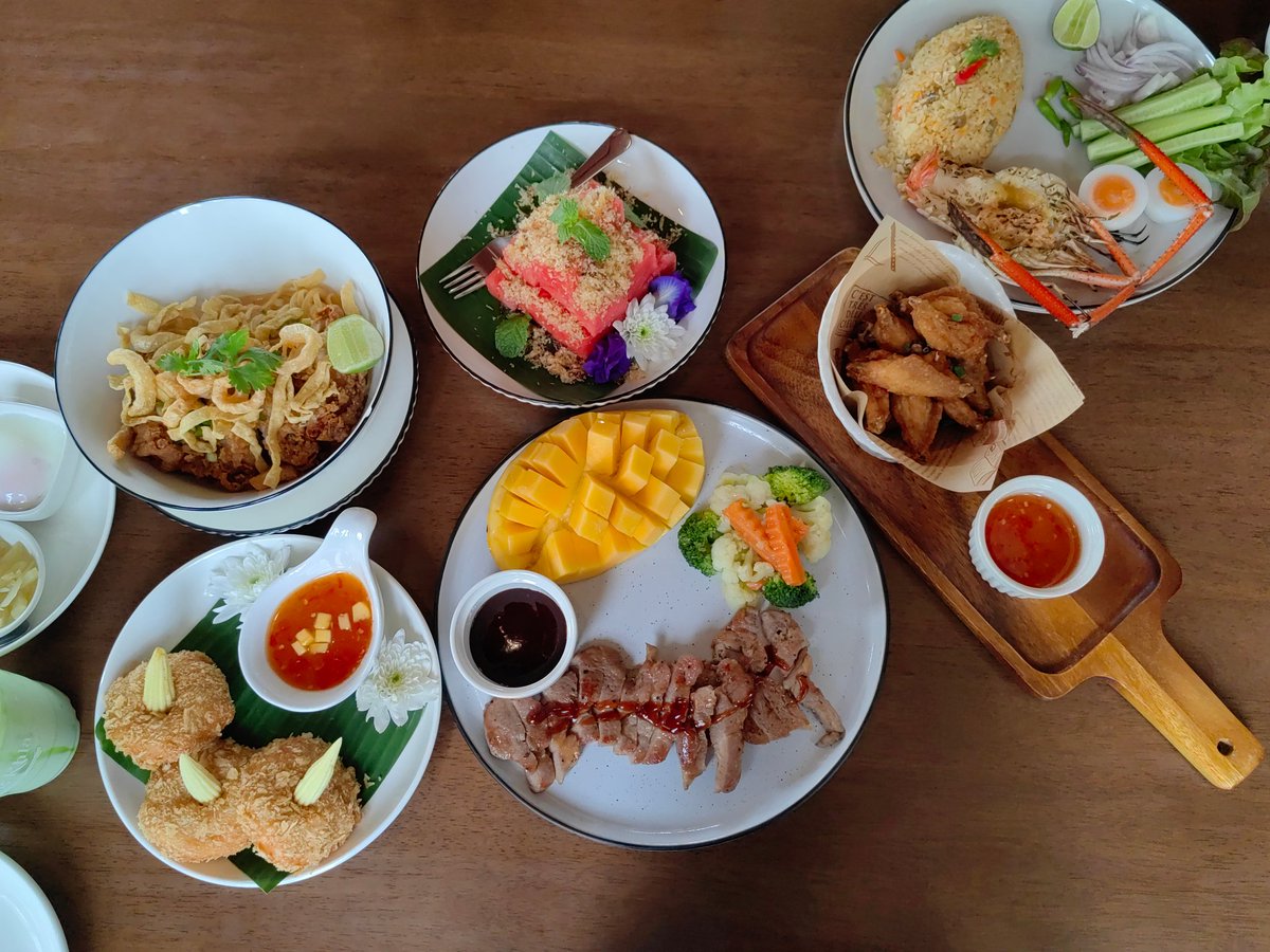 ชะนี-ติดหวาน tweet media