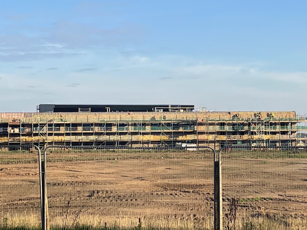 Gorgeous morning and very exciting to be able to see the progress on the Wallyford Learning Campus day by day. Thank you to everyone ⁦<a href="/WallyfordPS/">Wallyford Primary</a>⁩ for such a warm welcome yesterday. Looking forward to meeting more of our school community in the coming days.