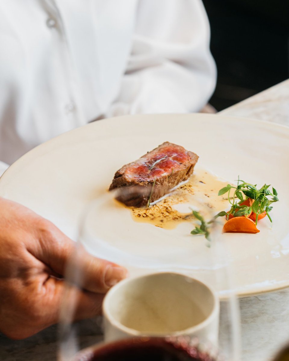 ICBarcelona's tweet photo. Descubre el corazón y el alma de la gastronomía mediterránea a través de #Quirat. ✨

¿Reservamos tu mesa?
📱+34 934262223/quirat@icbarcelona.com https://t.co/CKYxmiRl0q