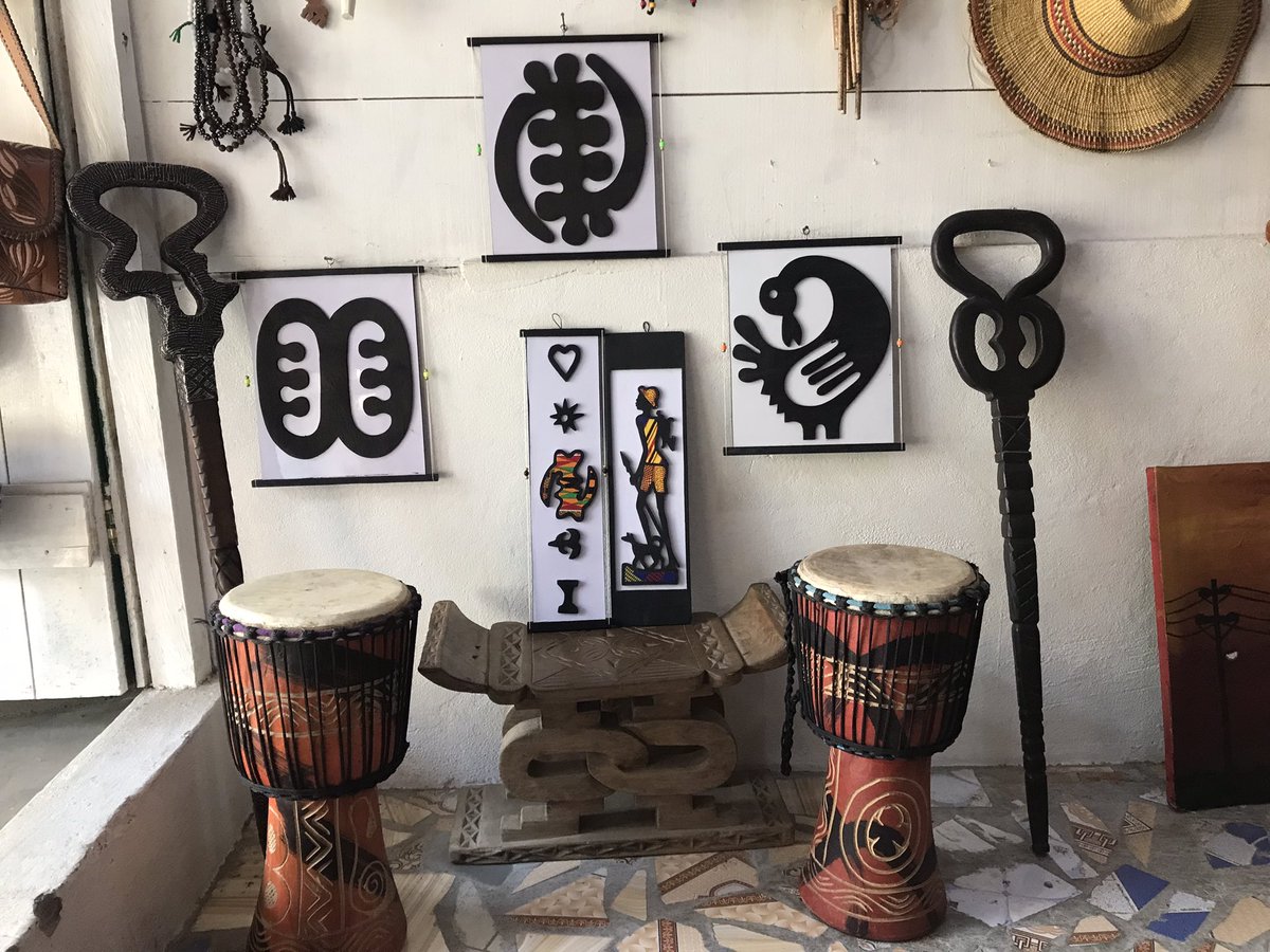 wekumei's tweet photo. Set up for photo shoot going for cool price https://t.co/SnJqranC9x