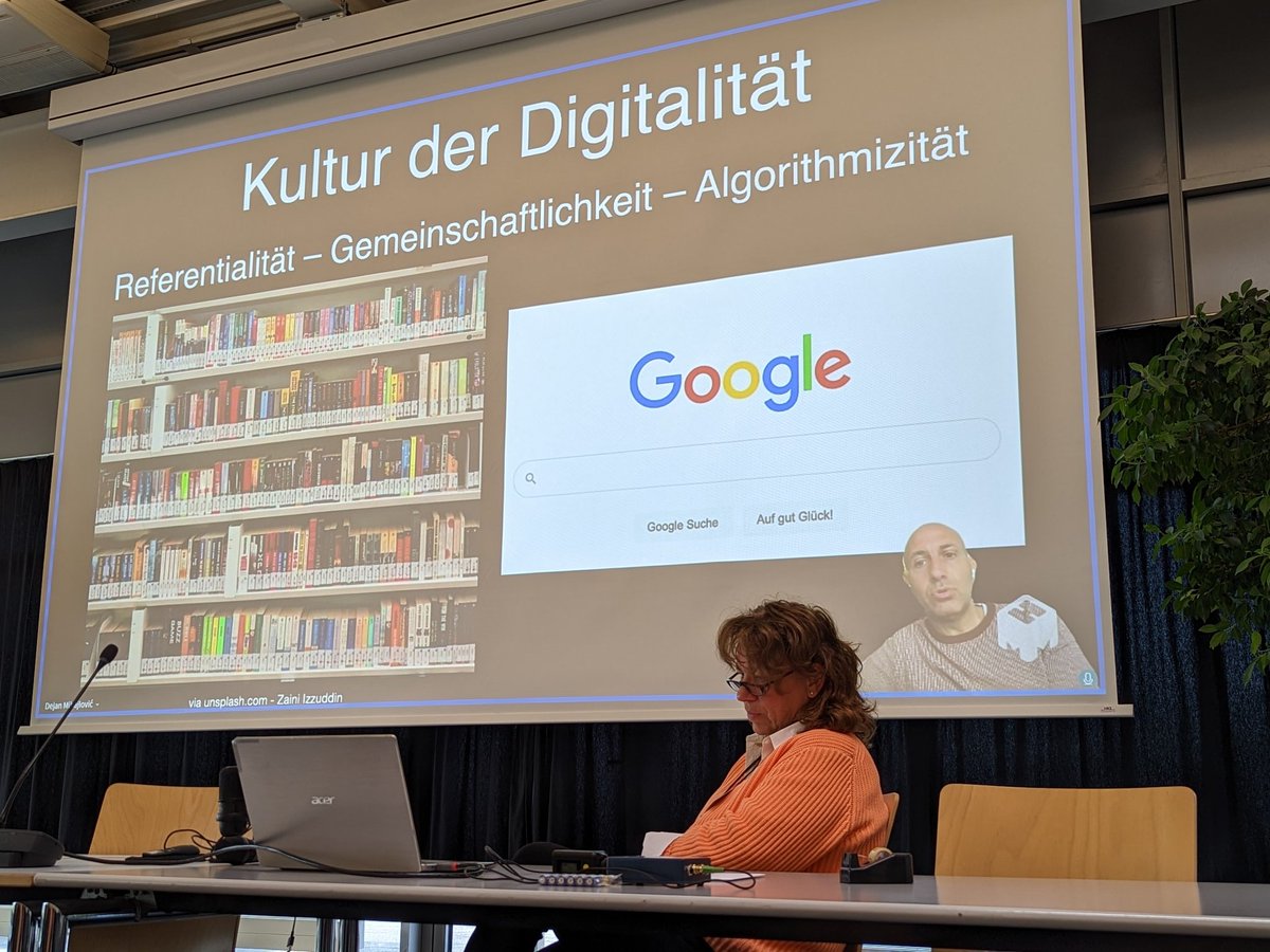 Schon jetzt ist klar, das wird eine Hammer-Keynote von @DejanFreiburg!

<a href="/vhsessen/">VHS Essen</a> bildet (sich) weiter... 

#moodle #moodletreff