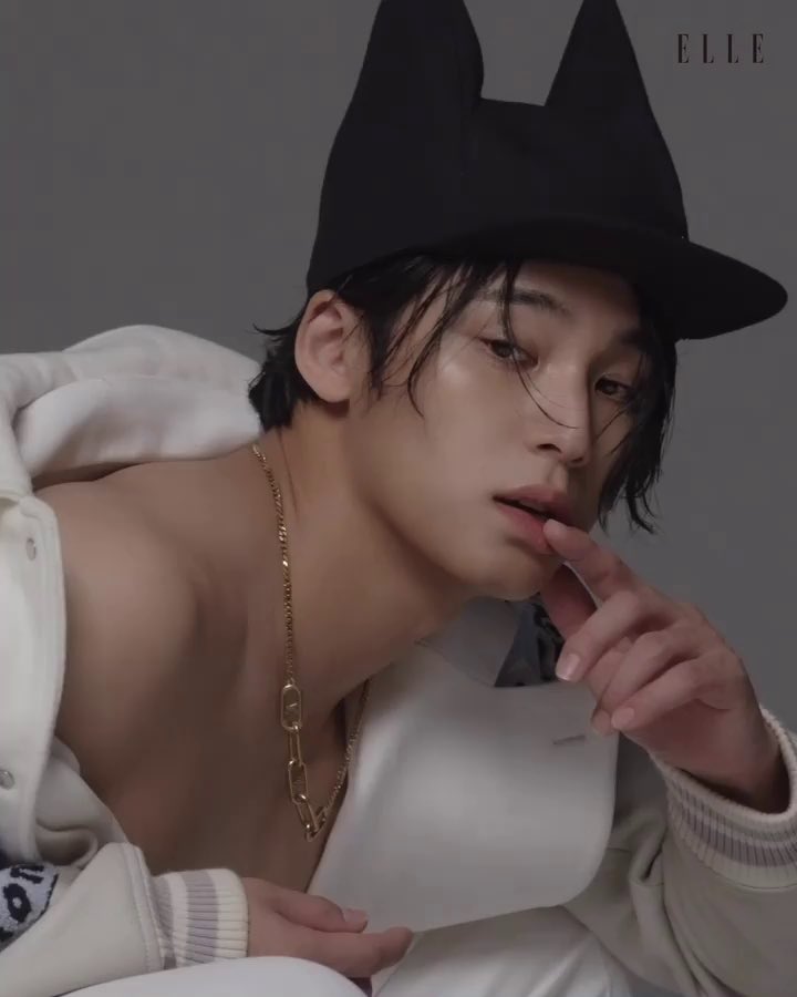 KIM MINGYU FROM SEVENTEEN