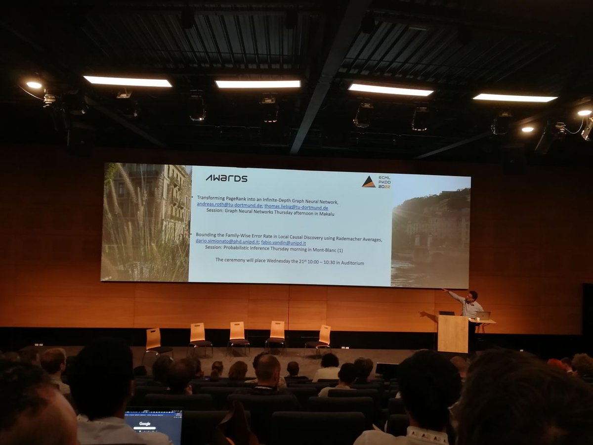 Congratulations  <a href="/roth_andreas_/">Andreas Roth</a> to our best paper award🏆at #ecmlpkdd2022 for the paper on Transforming PageRank into an Infinite-Depth Graph Neural Network. 2022.ecmlpkdd.org/wp-content/upl… (supported by <a href="/sfb876/">SFB876</a> and #6gem).🙏to the reviewers and the organizers!