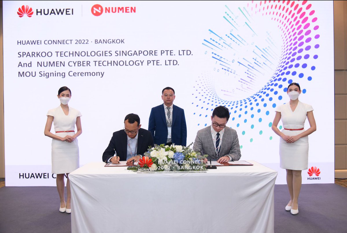 numencyber's tweet photo. #NumenCyber Technology signed a Memorandum of Understanding with @HuaweiCloudAPAC on 20th September 2022, at HUAWEI CONNECT 2022 in Bangkok, Thailand.
We hope to aid in the building of a sustainable and secure #Web3 ecosystem in which both businesses and users can thrive. https://t.co/dHxWiayKlr