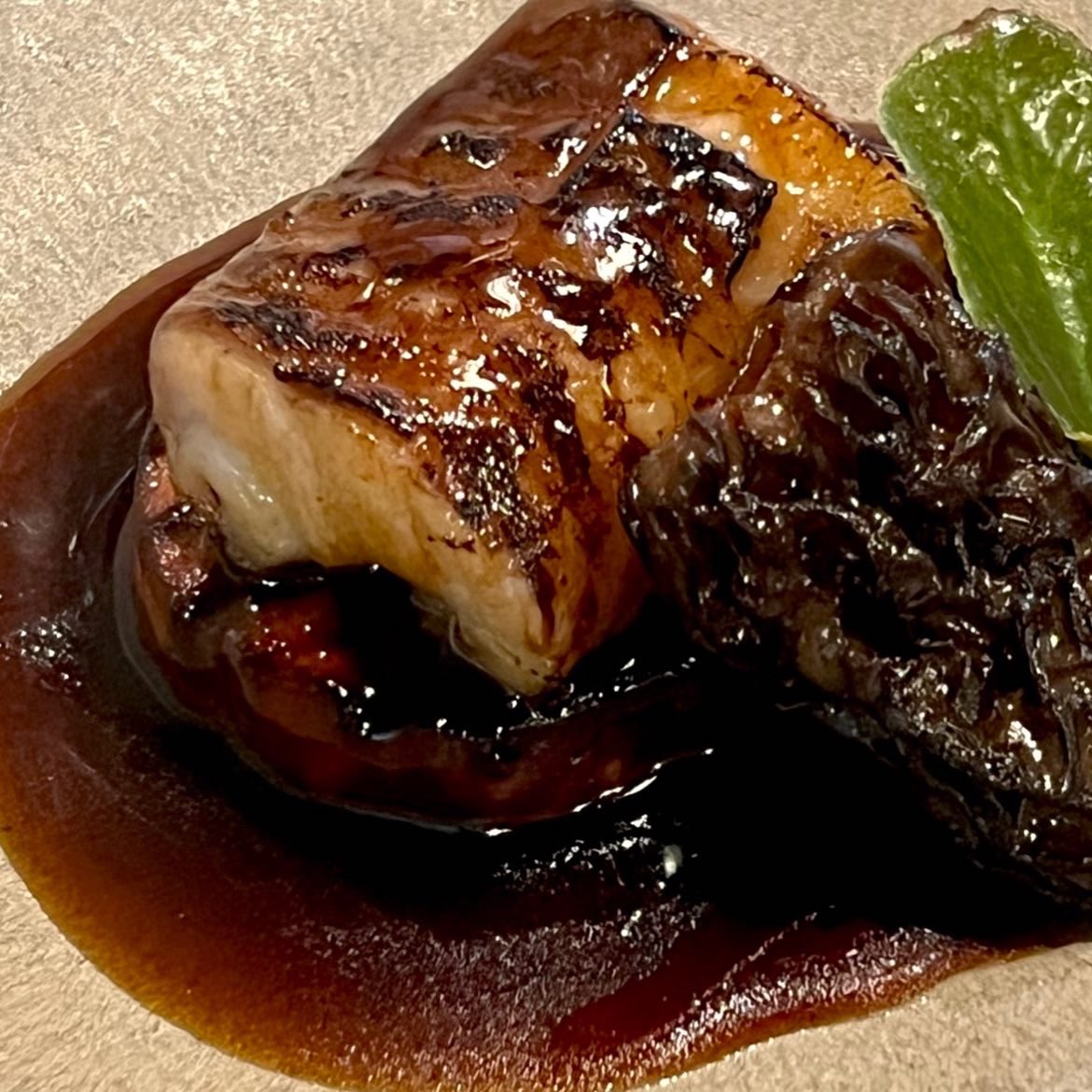 JCCapel's tweet photo. ¿Por qué rehusamos en nuestras cocinas los pescados de río? Suculentas recetas del cocinero #rodrigocastelo en su acogedora y desenfadada #tabernaobalcao no lejos de Lisboa. La despensa olvidada. Alta cocina de río. Merece el viaje. 45-60€ https://t.co/CXXxWeHGV6 https://t.co/gQLPeJdFuG