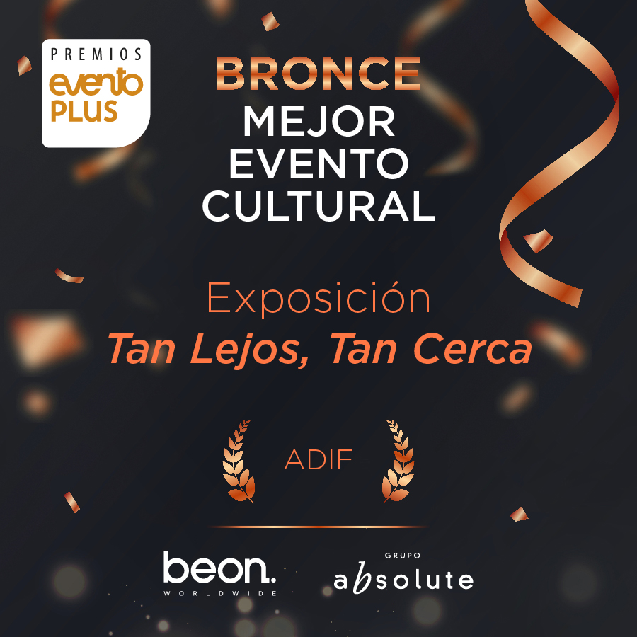 beonworldwide's tweet photo. #premioseventoplus 🥉 | Qué alegría conseguir el bronce en la categoría 'Mejor evento cultural' con la exposición 'Tan Lejos, Tan Cerca' de @adif_es
👀vídeo: https://t.co/tRhKwMb88a

Una producción de la UTE AB+ (@beonworldwide/ @GrupoAbbsolute)

#premios @grupoeventoplus https://t.co/XWt5hAef71