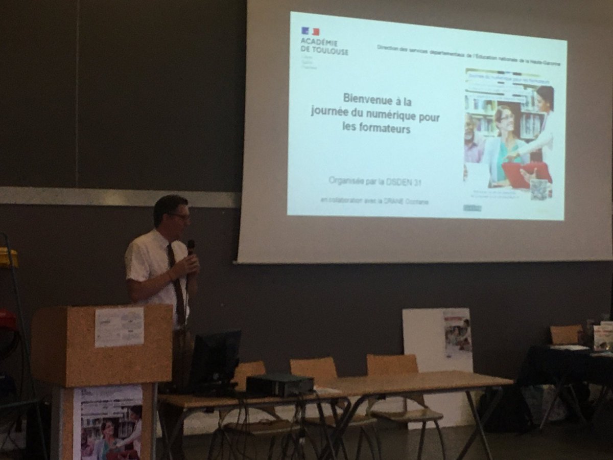 educnum31's tweet photo. Ouverture de la journée du numérique par le DASEN https://t.co/m5aeXBvr7t