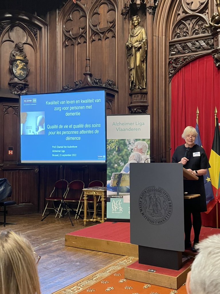 Vandaag #Alzheimerdag. Veel meer aandacht moet gaan naar mentale gezondheid van personen met dementie. Een oproep van <a href="/ChVanAudenhove/">ChantalVanAudenhove</a>
