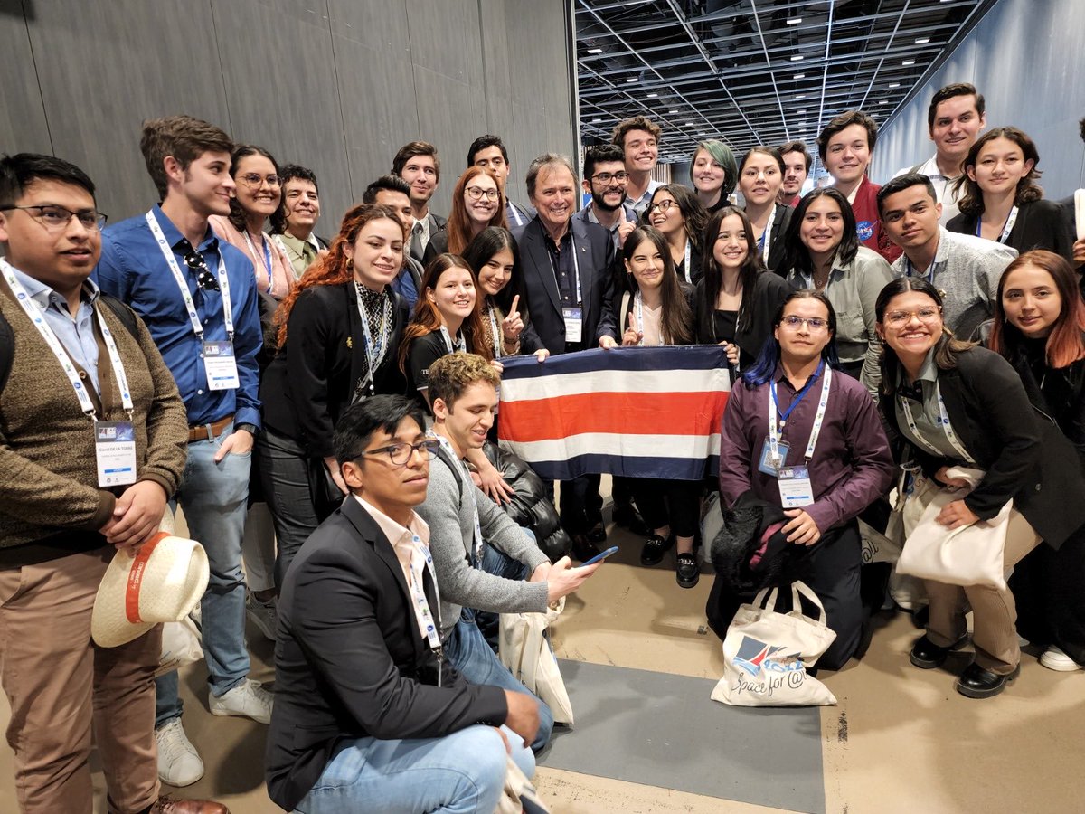 Franklin Chang-Díaz tweet media