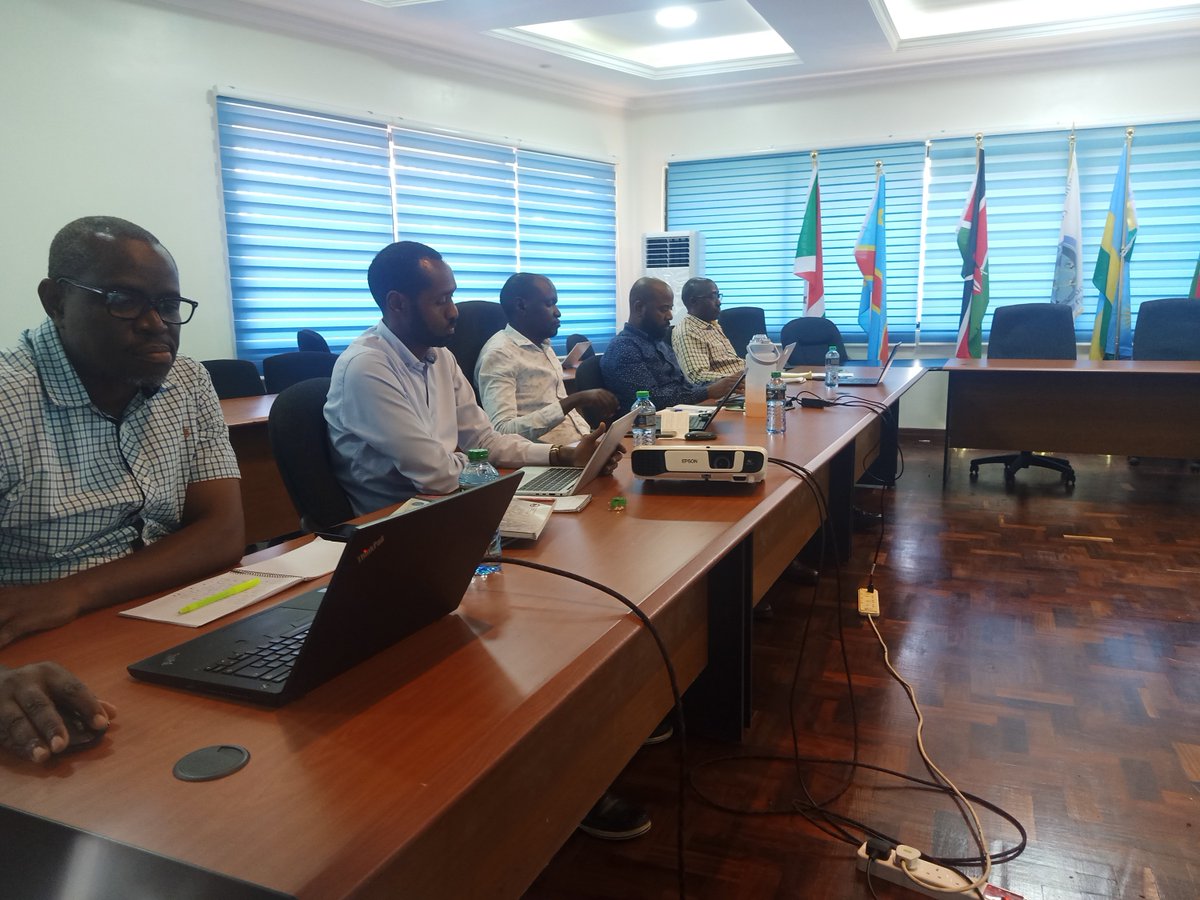 NorthernCoridor's tweet photo. We are pleased to host a team from KSAA led by the Chairman Mr Sylvester Kusuta and the CEO Mr Juma Tellah to discuss collaboration between @NorthernCoridor Member States, #RECTS, alternative transit route through Taveta /Holili and truck drivers security, among other issues https://t.co/JbH9xdQQvy