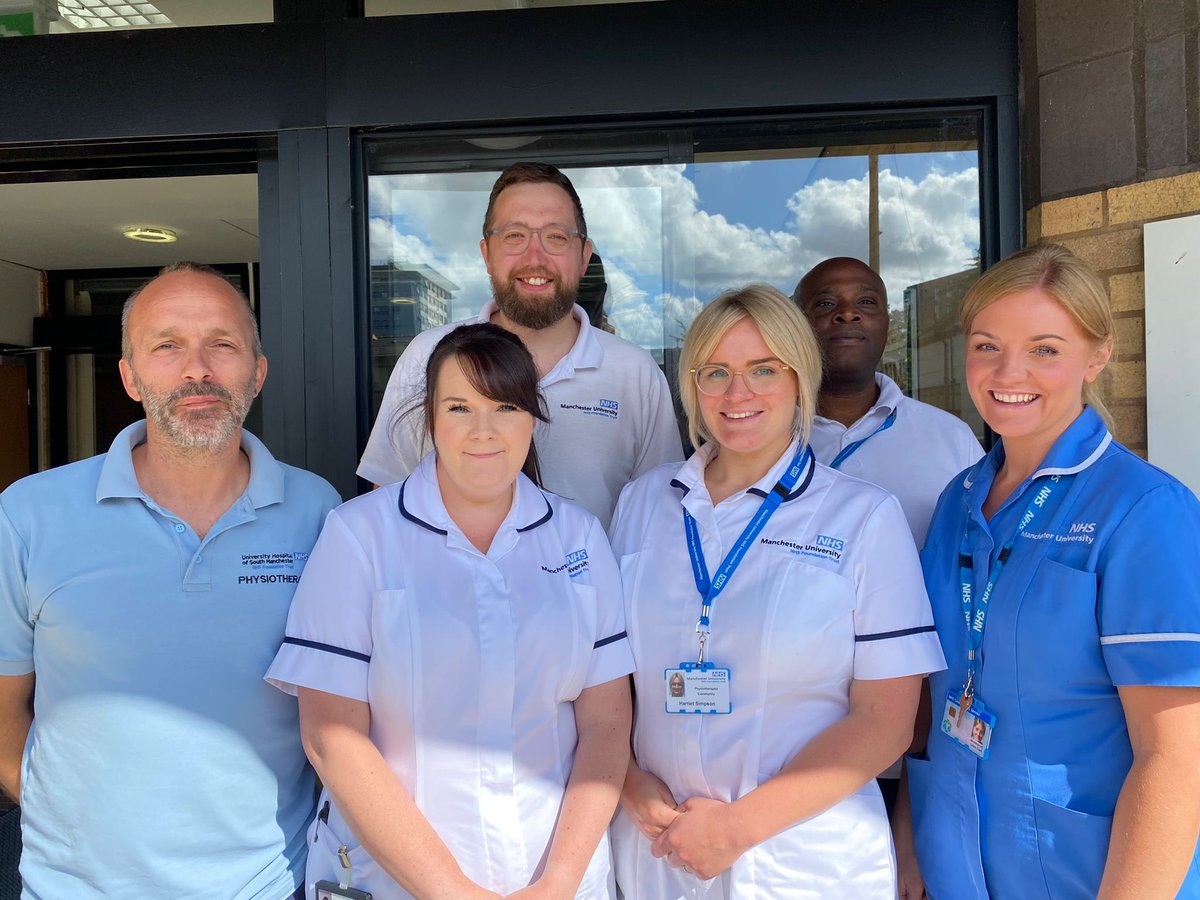 #FallsAwarenessWeek continues! Why not pop over and meet the team at Withington Community Hospital?  We will be there to tell you a little more about our team and the services we offer and to chat all things #fallsprevention 
 #keepmoving  
<a href="/FallsWtwa/">WTWA Falls Nurses</a> 
<a href="/mcrlco/">Manchester Local Care Organisation</a>