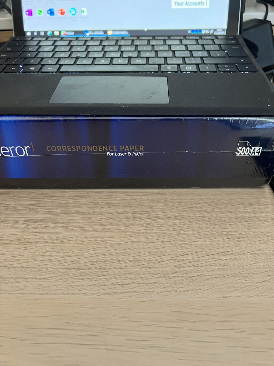 When you can’t get the monitor to fit the screen!