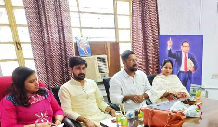 DfajDialogue's tweet photo. movement of Justice to our OBC community under banner of OBC Sangarsh samiti has forced the government of Rajasthan to listen the voice of masses. the government of Rajasthan realised the heat of activists and forced to invite the delegates yesterday https://t.co/eThzXnjtYN