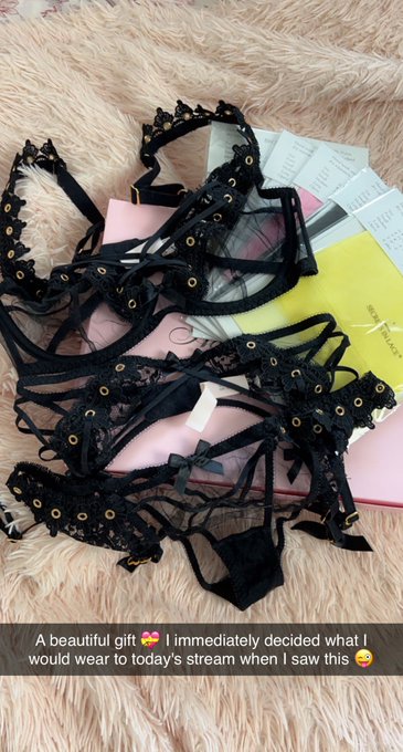 Thank you @chengschou 😘 https://t.co/NHjVexCnXD<a class="tags" target="_blank" title="On Twitter" href="/?out=eyJ0eXAiOiJKV1QiLCJhbGciOiJIUzUxMiJ9.eyJpYXQiOjE3MjIwNTIwNTQsImlzcyI6InR3cG9ybnN0YXJzLmNvbSIsIm5iZiI6MTcyMjA1MjA1NCwiZXhwIjoxNzUzNTg4MDU0LCJyZWRpcmVjdF91cmwiOiJodHRwczovL3R3aXR0ZXIuY29tL2NoZW5nc2Nob3UifQ.Ua_9LqvM9De3D0FczCV2pZV1e9hwmZpg1kGW5XtQCyGpZOR1Qmp749lb5r2GxsJPfM9gylfWGTPthAselz8IrQ">@chengschou</a>