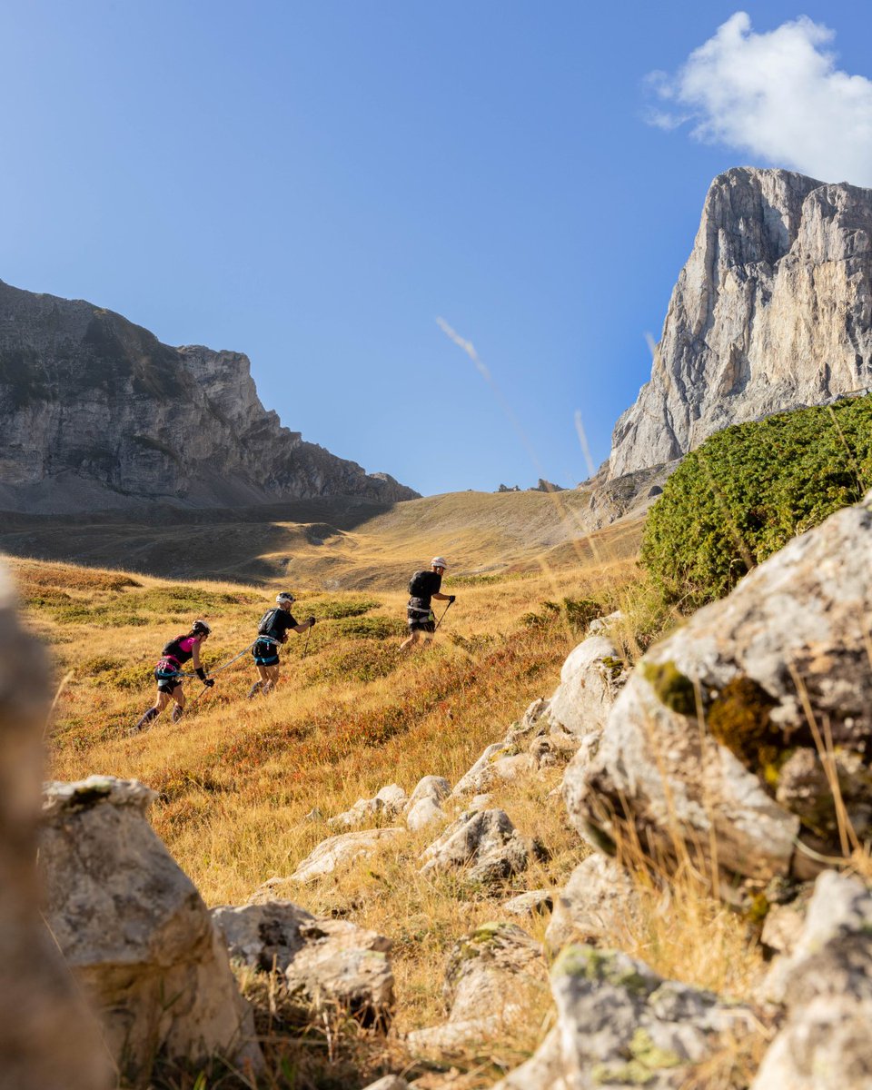 🏃 Le 3 &amp; 4 septembre dernier a eu lieu la 4ème édition de La Grande Trace Été : un alpi-trail en 2 étapes qui cumule plus de 50 km et 4000 m de dénivelé positif au cœur du Dévoluy ⛰

On vous propose de découvrir cette course à travers 5 regards différents 🔥