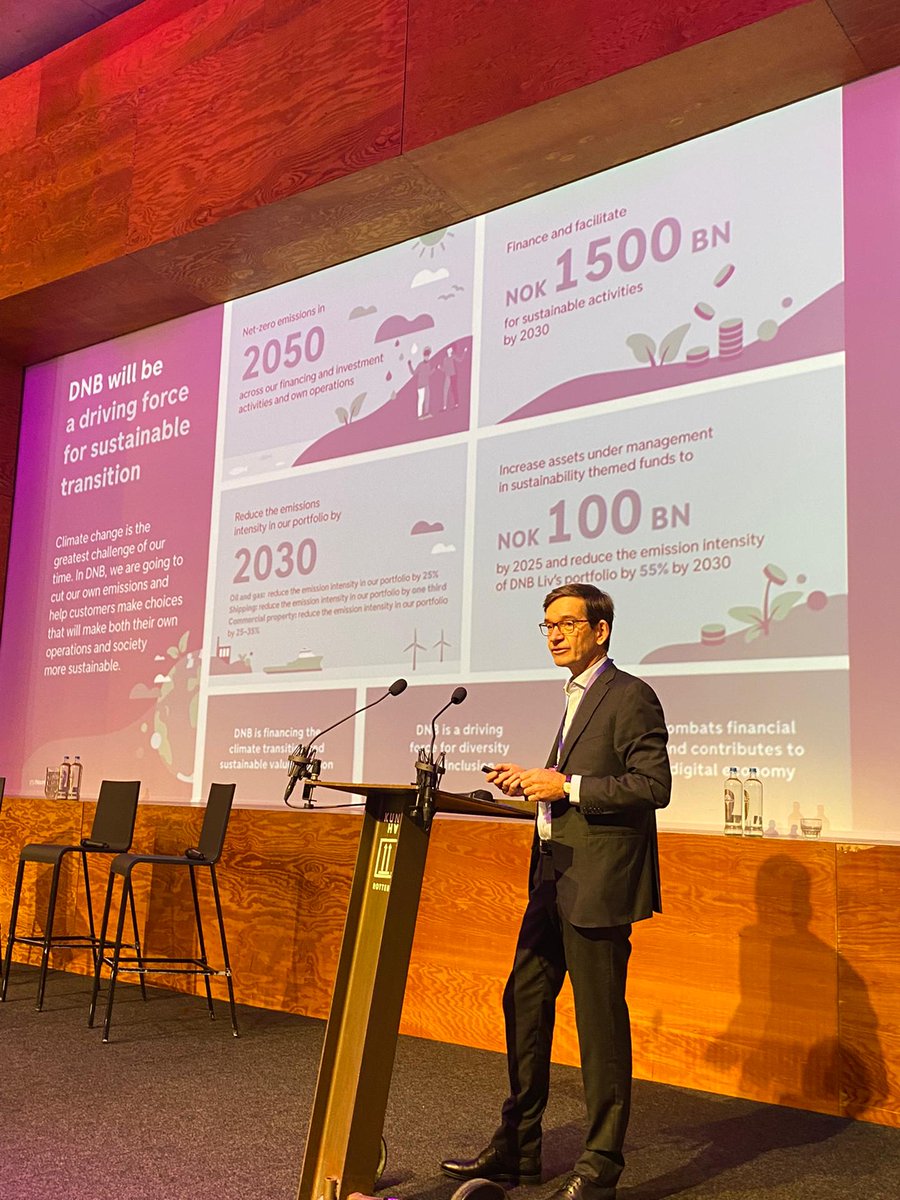 ShipRecLab's tweet photo. "Where is the discussion on taxonomy? What is the role of banks? Our job is to create new loans to drive the transition. There is still a small part of the global fleet on banks portfolios aligned with taxonomy."

Knut-Ola Skodtvedt - DNB https://t.co/cjK6V2Eq7z