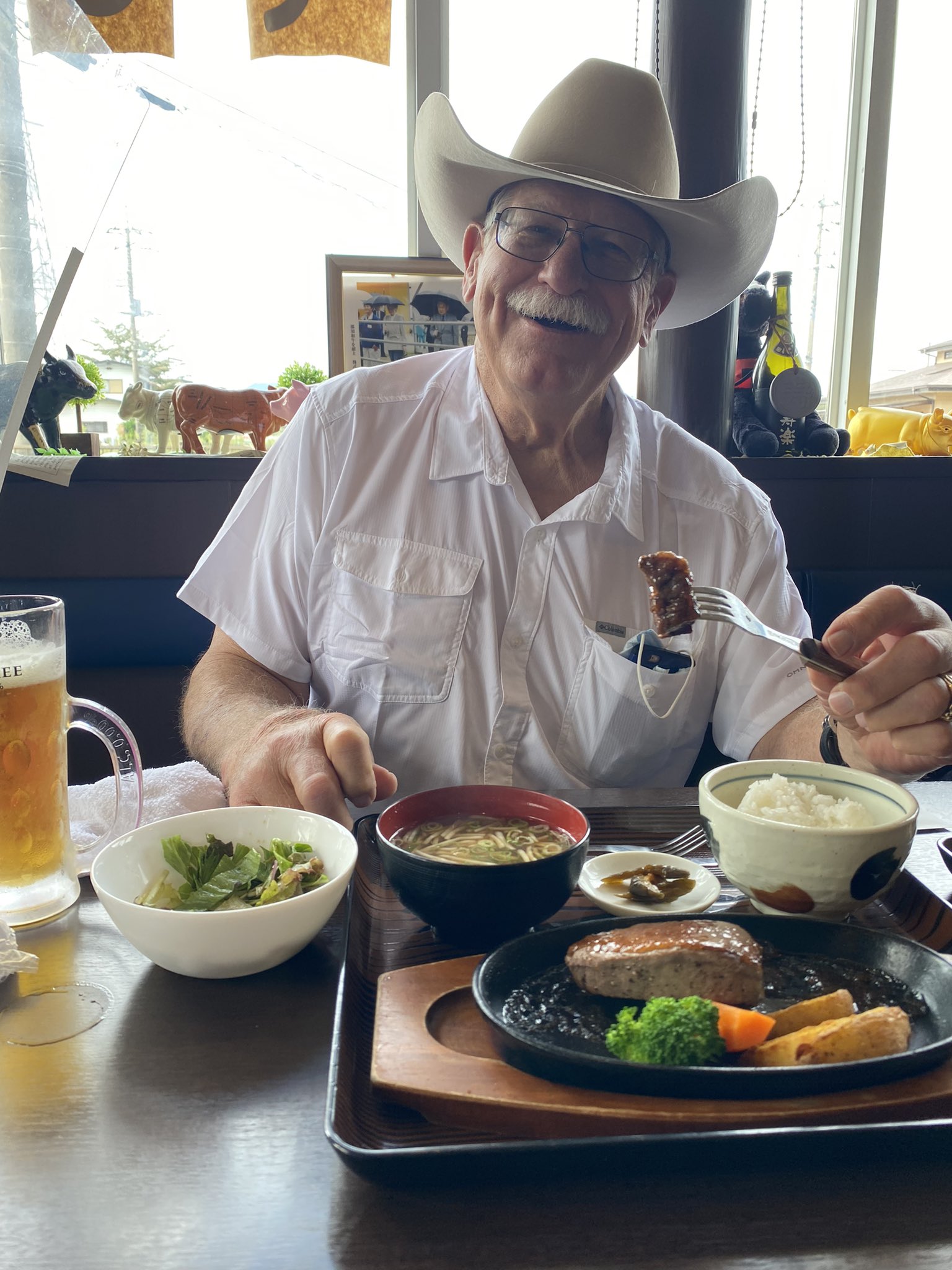 ステーキハウス寿楽 公式 本日ご来店頂いたお客様 スタン ハンセン T Co Shtzesslli Twitter