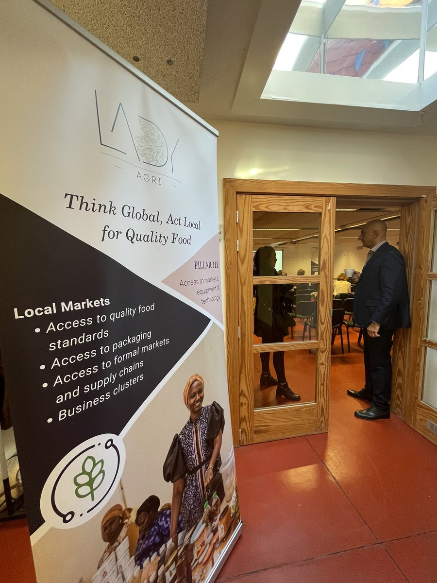 LadyAgri's tweet photo. 📢Aujourd'hui, LadyAgri Impact Investment Hub, en collaboration avec la @Ixelles_Elsene : “UN modèle coopératif comme solution à la crise alimentaire” - atelier au #MundoB, #Bruxelles @CameroonBe @CICC_Cameroon @KBFUS @HilaryB_Eorpa @GabiamAyele #LadyAgriVisibleWomen https://t.co/ZmHznbsYBw