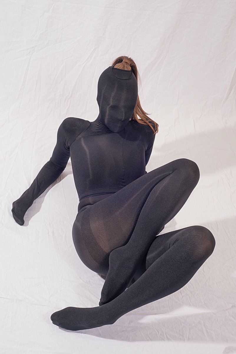 no__crying's tweet photo. I loved doing this black opaque encasement shoot https://t.co/v3MwGjvRHU