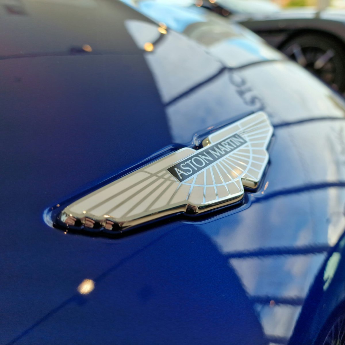 astonmartinedin's tweet photo. Aston Martin Edinburgh is proud to present this stunning Aston Martin DBS Volante in Ion Blue. This volante is powered by an Aston Martin manufactured V12 engine, that produces over 700 BHP.
To learn more get in touch on 0131 584 0716.
#ferocitydriven #intensitydriven https://t.co/qQIRw4ovdt