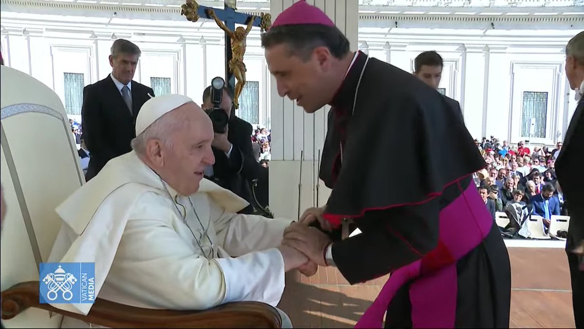 Nuestros obispos han saludado ya al Santo Padre <a href="/Pontifex_es/">Papa León XIV</a> al finalizar la Asamblea General de este miércoles.
