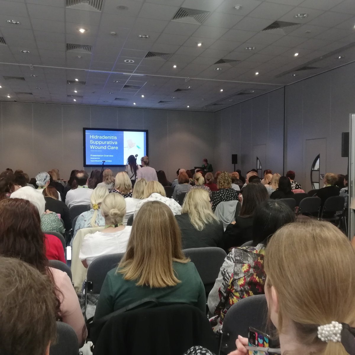 A full house for @alischofield12  HS talk at today's <a href="/_BDNG/">British Dermatological Nursing Group</a> conference

#hidradenitissuppurativa