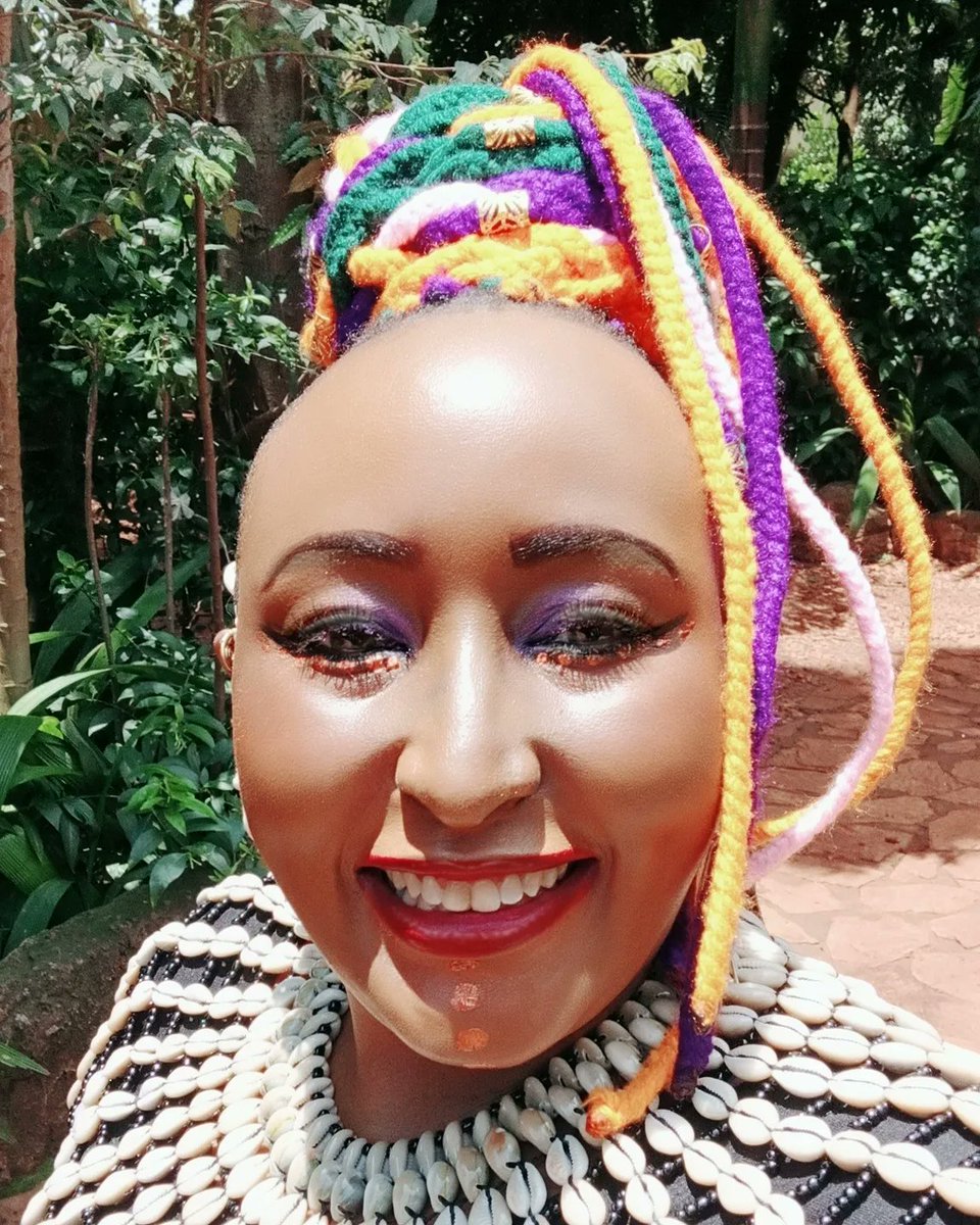 potentash's tweet photo. I had an opportunity to try out the #CAMondrian while I was in Jinja for the Nyege Nyege Festival. The #Camon19ProMondrian really made the colours pop. @TECNOMobile254
Of course I had to carry my favourite jewellery pieces plus new pieces. The ear cuff is by @so_watiriart. https://t.co/nXhOh5SQGa
