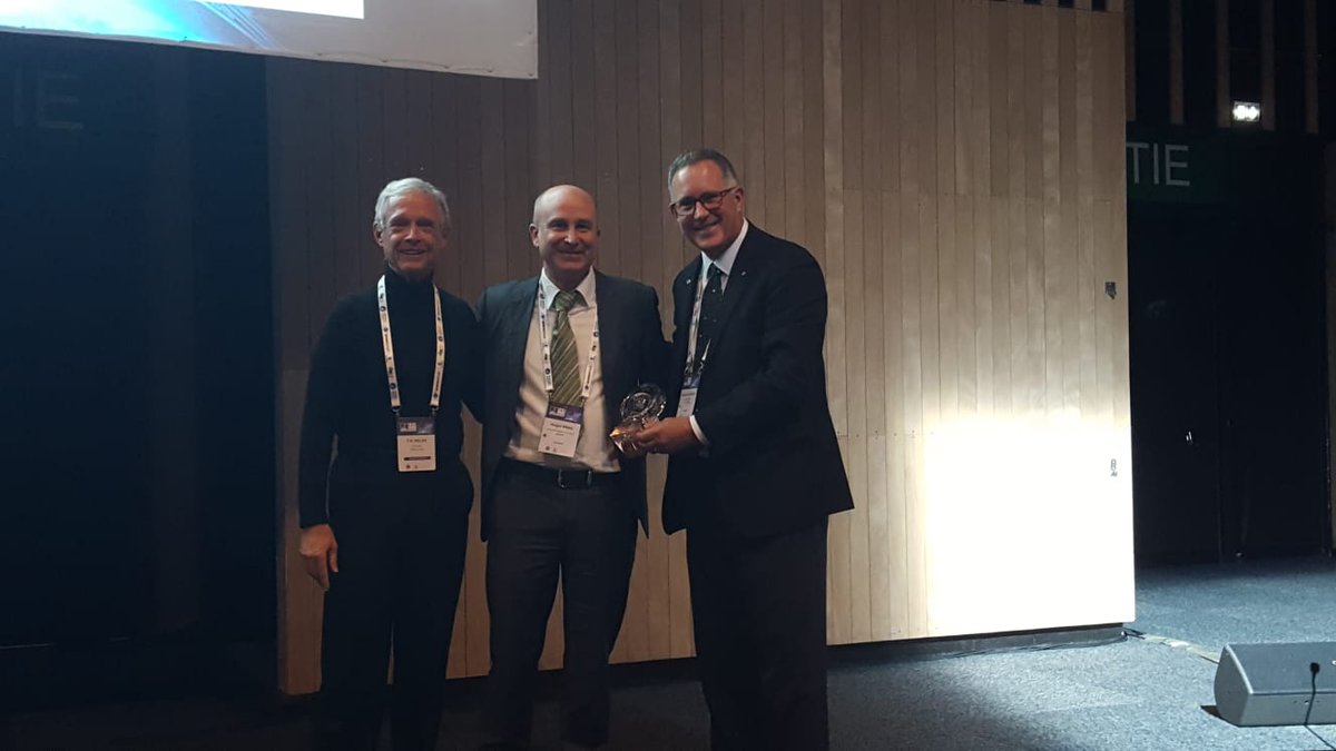 Space Data Association (@sdaspacedata) on Twitter photo Congratulations to <a href="/hkrag/">Holger Krag</a> of the <a href="/esa/">European Space Agency</a>, who, in recognition of his outstanding contributions to space flight safety, has been presented with the T.S Kelso Award by the Space Data Association (SDA). space-data.org/sda/news/2nd-t… Congratulations to <a href="/hkrag/">Holger Krag</a> of the <a href="/esa/">European Space Agency</a>, who, in recognition of his outstanding contributions to space flight safety, has been presented with the T.S Kelso Award by the Space Data Association (SDA). space-data.org/sda/news/2nd-t…