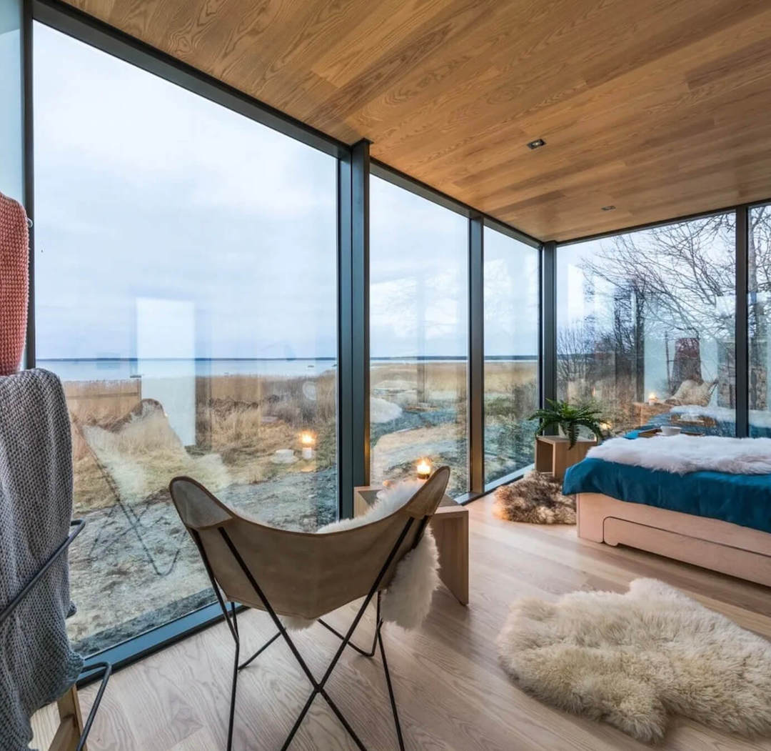 ‘Invisible’ Cabins designtaxi.com/news/420346/In…