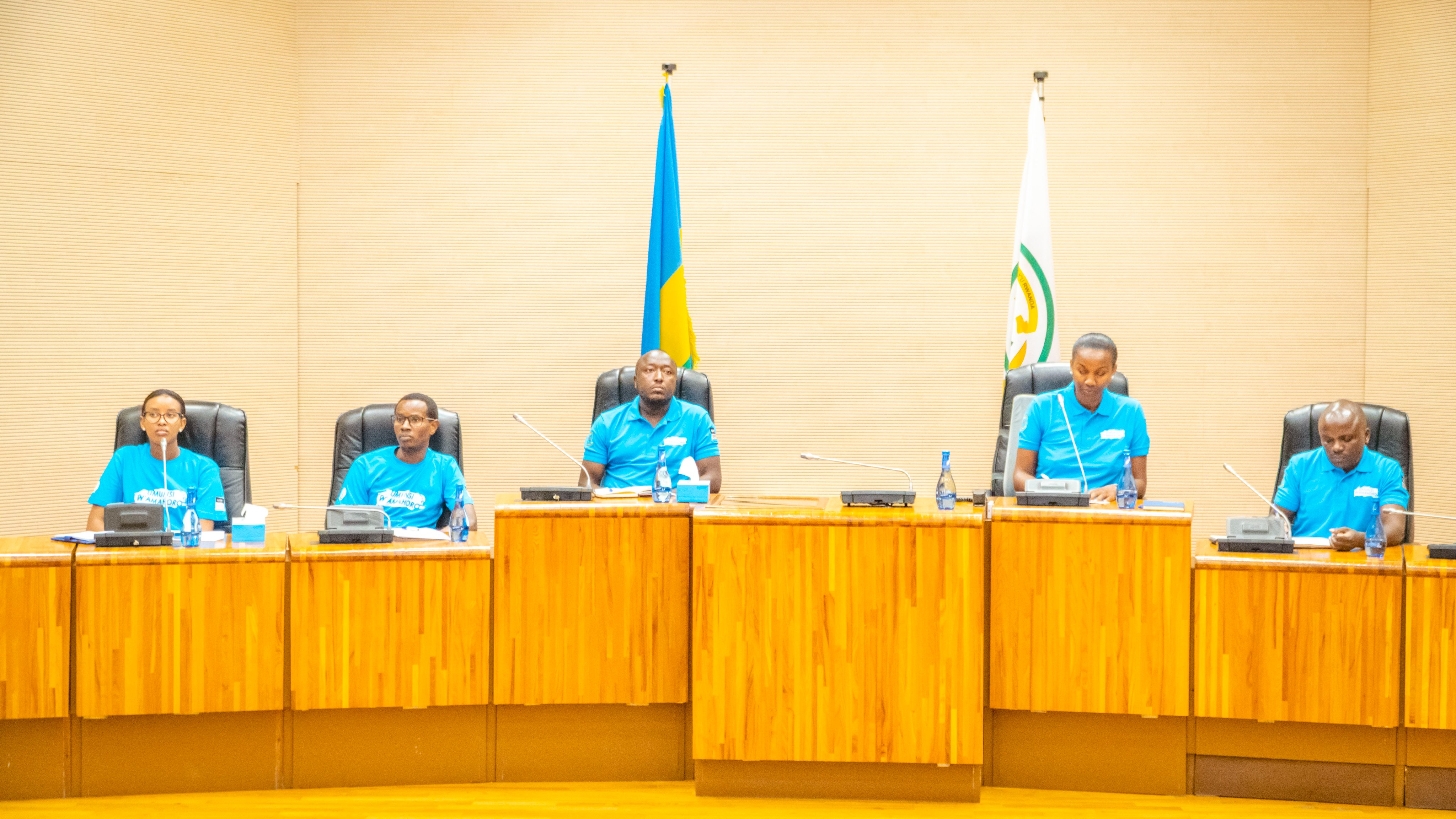 Rwanda Parliament on Twitter 