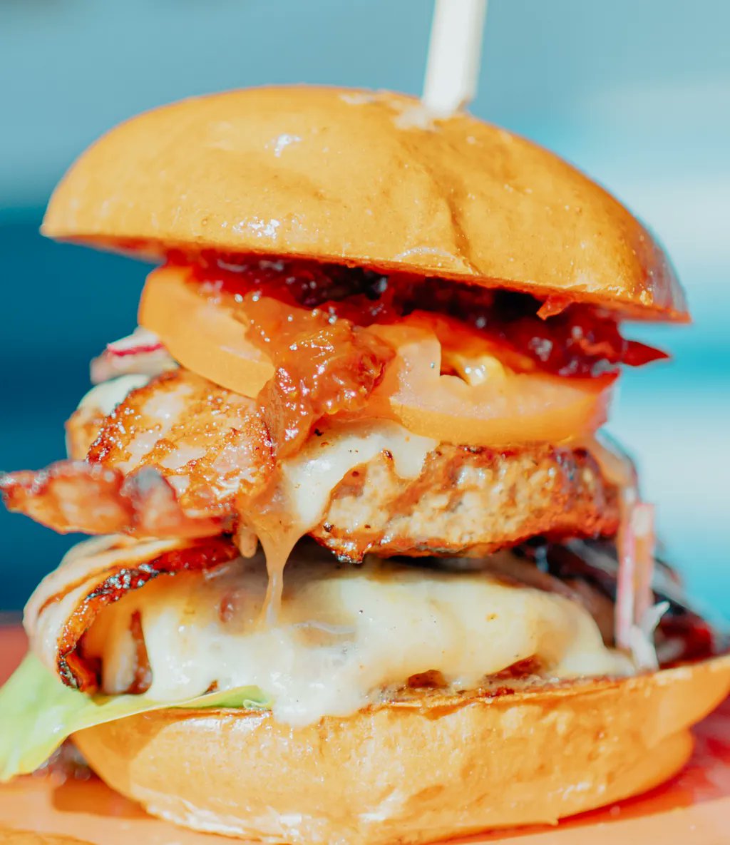 💪🏽 Macho Monday! The Macho Burger 💪🏽

A burger that means business

Try yours today 🍔

📲 handmadeburgerco.co.uk/bookings