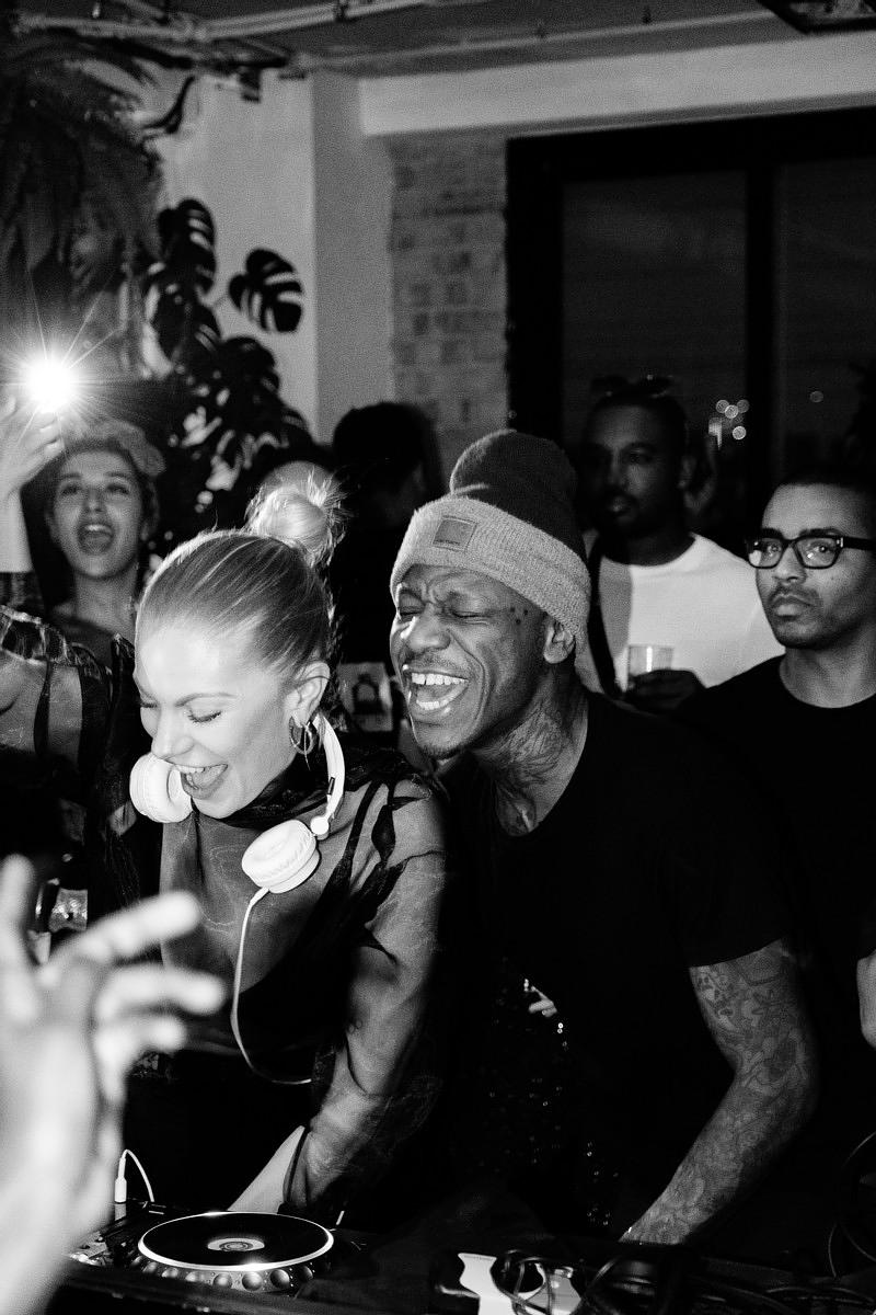 Some recents shots up on the site today phot.dk/o9N5/M