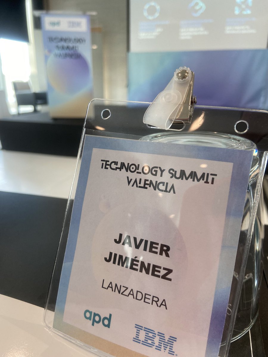jimenezmarcoj's tweet image. Gracias @IBM_ES 🖥️⌨️💻@APDasociacion por contar conmigo para este congreso #technologysummit