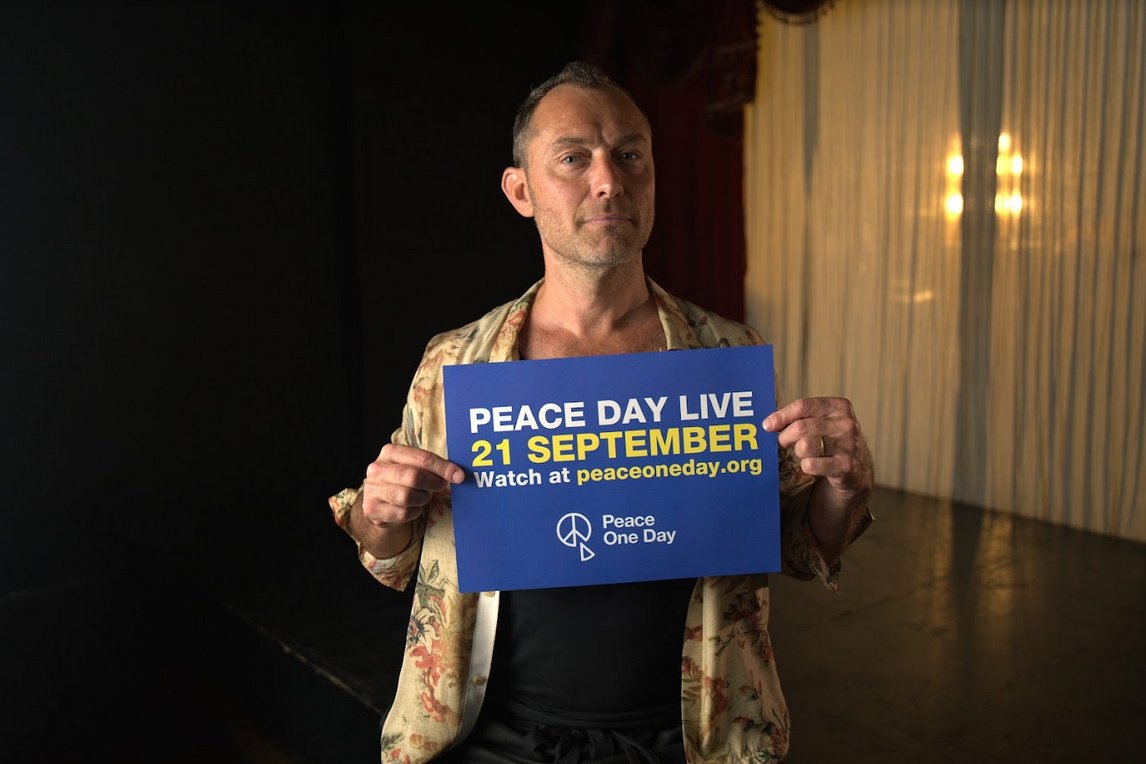 PeaceOneDay's tweet photo. Peace Day Live 21 September. Watch at https://t.co/lhq7TbfiVq or on Twitter @PeaceOneDay. https://t.co/iBJwIyGosf