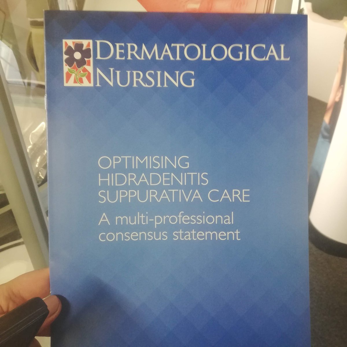 This brand new multi-professional consensus statement  about  Optimising Hidradenitis Suppurativa Care contains the highest clinical evidence-based HS patient Care Provision in the UK.

#hidradenitissuppurativa #DermTwitter #MedTwitter #BDNG #hsawareness #HSwarriors #Dermatology
