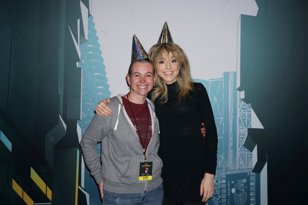 Yoenai01's tweet photo. Happy Birthday @LindseyStirling ! 🎉🎉🎉🎂 Three years ago I wished it to you in Strasbourg on the #ArtemisTour . This day was one of the best of my life ❤ https://t.co/WzL8JZJzJJ