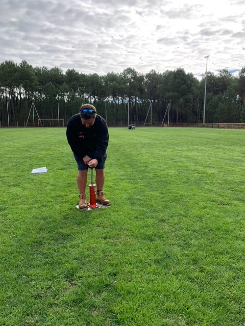 Labosport's tweet photo. Round Robin tests are taking place to accredit technicians to the FIFA Quality Programme for natural turf. Technicians Craig Parry and Thomas Relf from Labosport and its subsidiary PSD Agronomy are currently taking part in these tests under the supervision of Mickaël Benetti. https://t.co/HFN09bDBLl