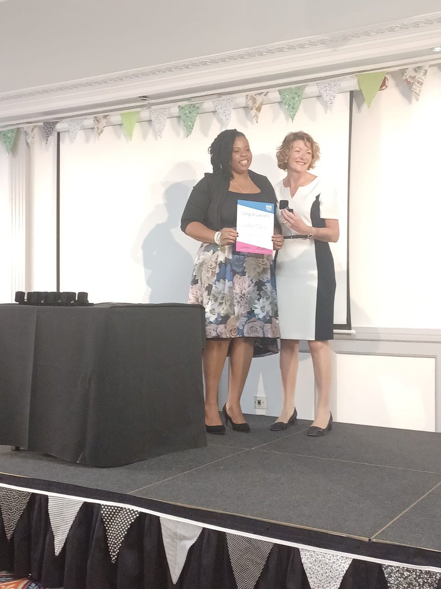 ChitenheEmilia's tweet photo. Feeling proud🙌🏽basking in the aftermath of yesterdays celebrations amongst amazing leaders @ninamorganNHS with Cohort 1 #Aspirant Leaders. @JeanKnightNHFT thank you for believing in me !!!@Warnerbro @JenniferJSP37 @NinaJaspalCNP @NHFTNHS @AngelaHillery https://t.co/BZCDSHryss