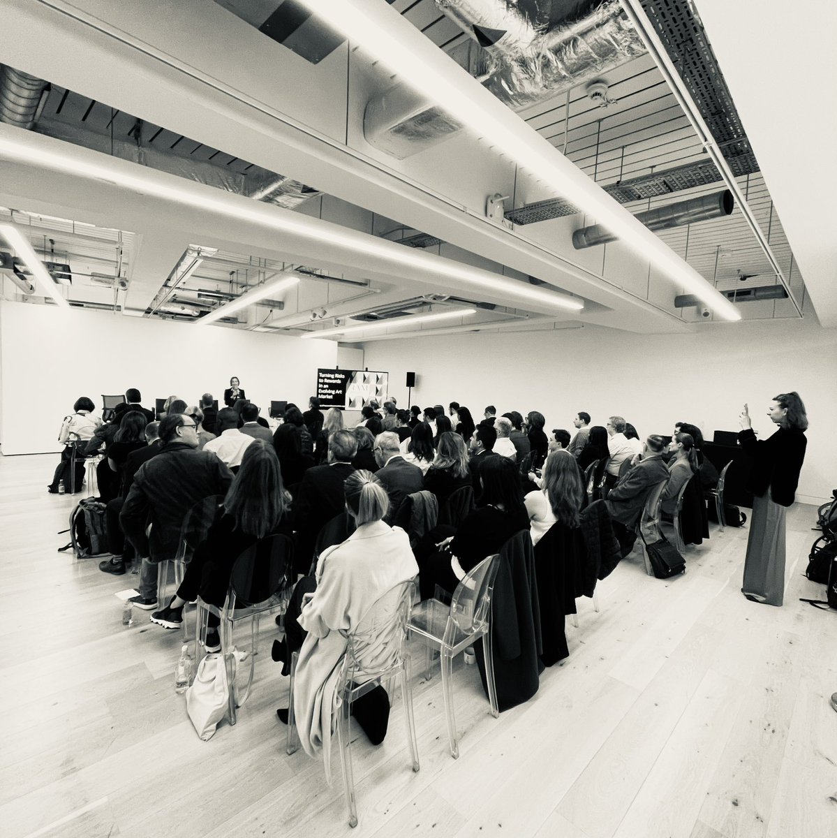 artaml_'s tweet photo. Terrific to be at #ResponsibleArtMarket conference ‘Turning risks to rewards in an evolving art market’ w @ArtLFoundation at @phillipsauction.

Topics: sustainability; AML + sanctions; cybersecurity.

Looking forward to seeing our advisor @IvanMacquisten moderate the final panel. https://t.co/WsLVooKgbl